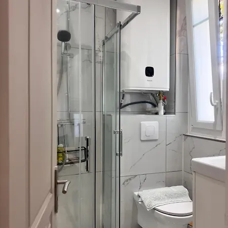 Cosy Proche Montmartre パリ